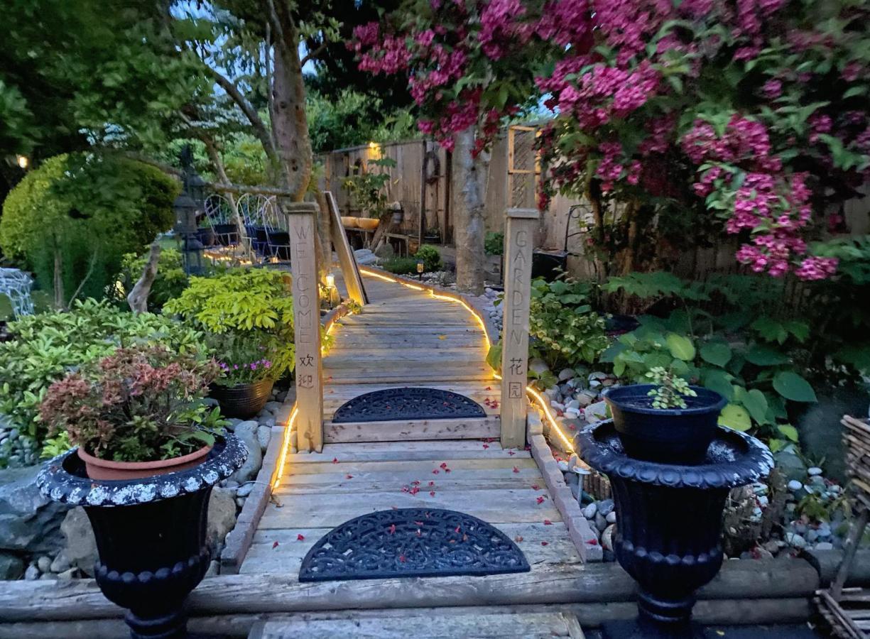 Xanadu 世外桃源 Villa Tsawwassen Exteriör bild