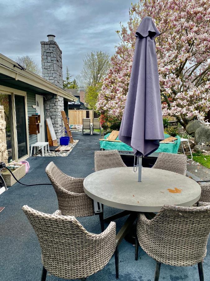 Xanadu 世外桃源 Villa Tsawwassen Exteriör bild